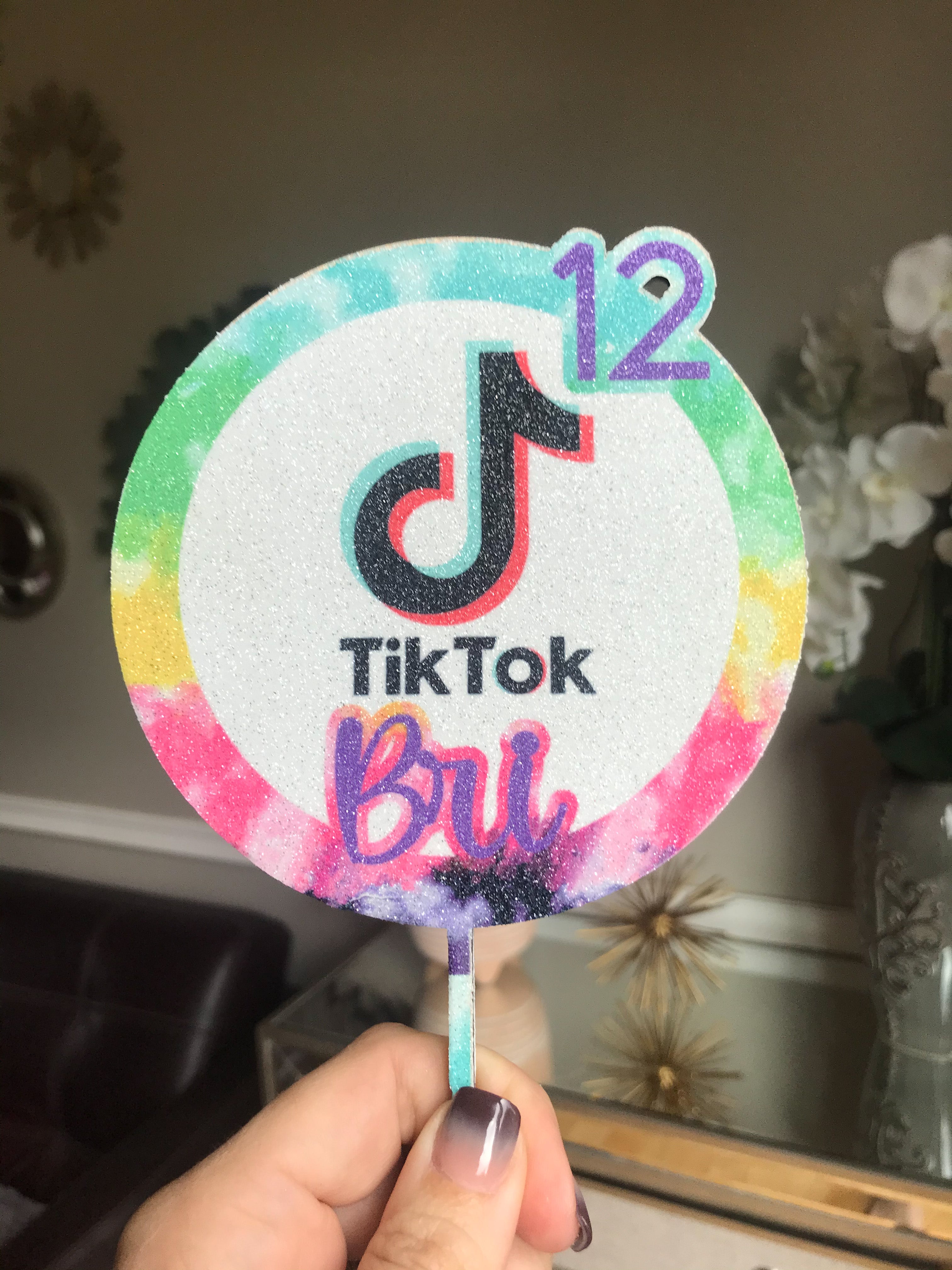 Personalized TikTok Cake Topper